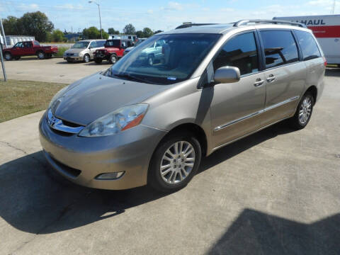 2008 Toyota Sienna for sale at Cooper's Wholesale Cars in West Point MS